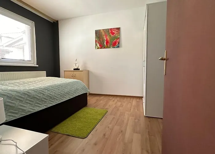 Casa Claudia アパート リーツェン